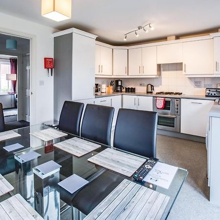 קארדיף Watkins House By Cliftonvalley Apartments מראה חיצוני תמונה