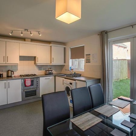 קארדיף Watkins House By Cliftonvalley Apartments מראה חיצוני תמונה